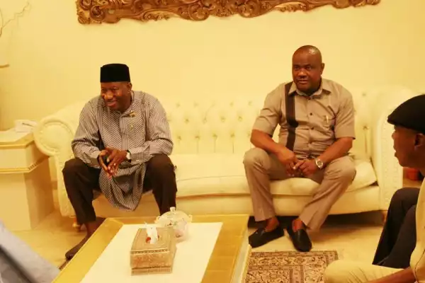 Photos: PDP Governors Visit Goodluck Jonathan At His Otuoke Residence
