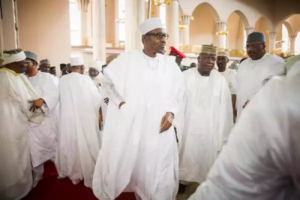 Photos: President Buhari Attends Jumaat Prayer In Honour of Late Emir Of Kano 