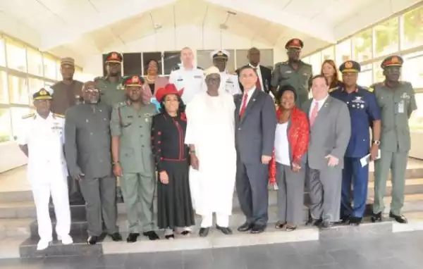 Photos: US Judicial Officials Meet With Nigerian Military Authorities Over Insurgency