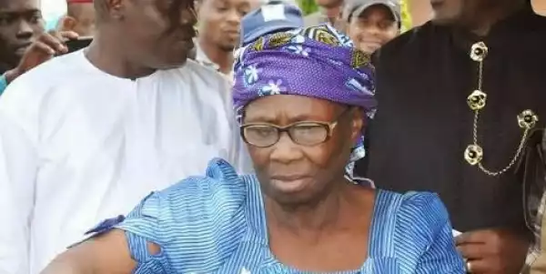 Pres. Jonathan’s Mother Hails JTF For Donating Borehole To Bayelsa Community