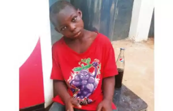 Read Touching Story Of A Little Boy Abandoned By His Mother At A Lagos Filling Station