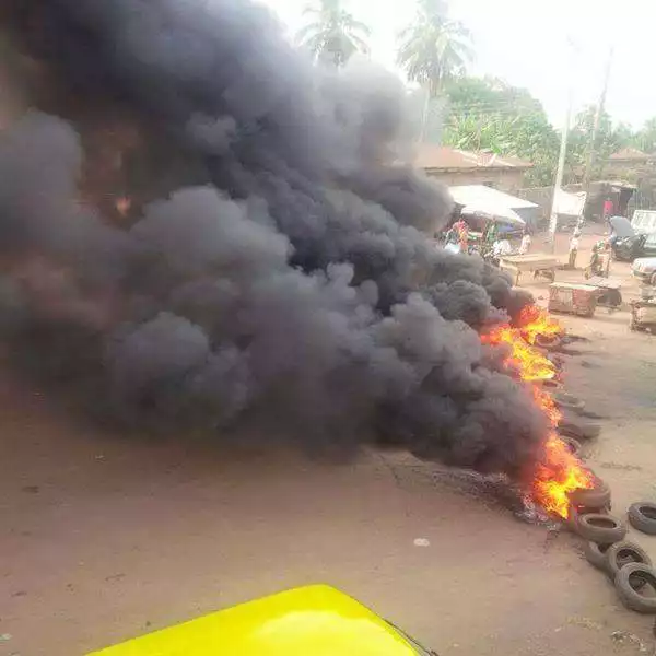 Riot In Benin Calling For The Resignation Of Oshiomole