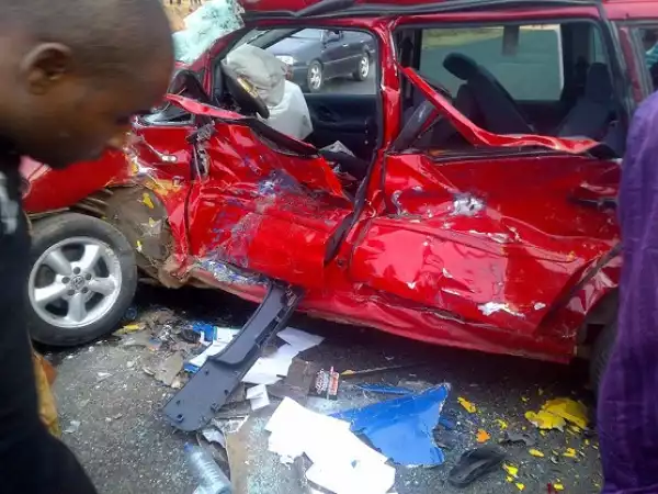 See How This Volkswagen Was Crushed By A Bus Driver In Jos