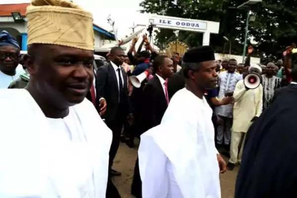See Photos From The Funeral Service Of Late King Ooni Of Ife