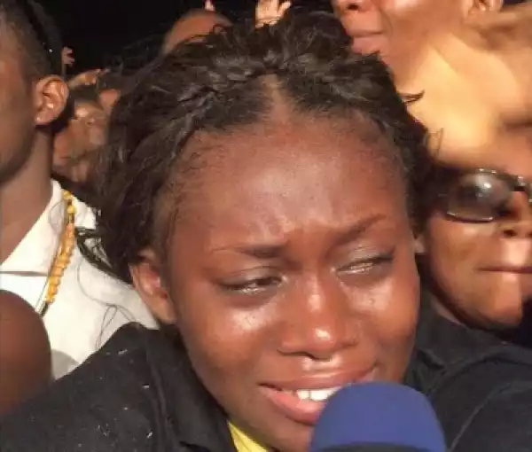See Photos Of Fan Who Cried Passionately Over M.I At Akwa