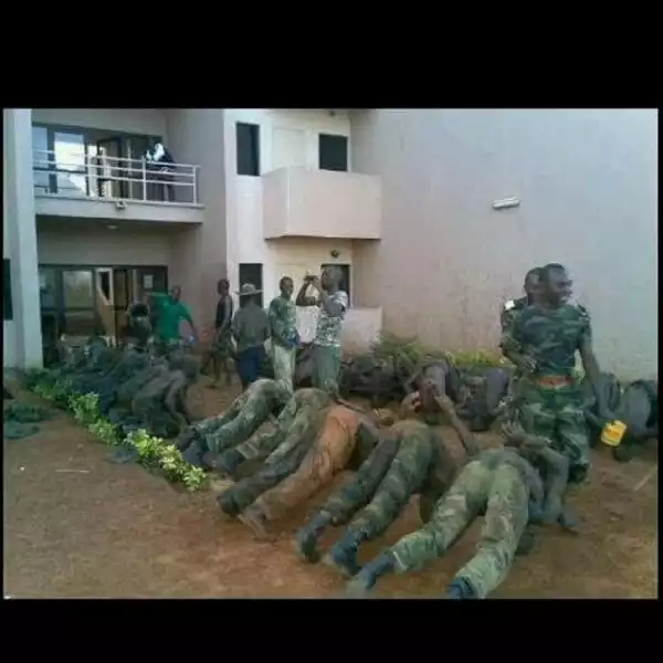 See Photos Of What Nigerian Soldiers Pass Through During Training