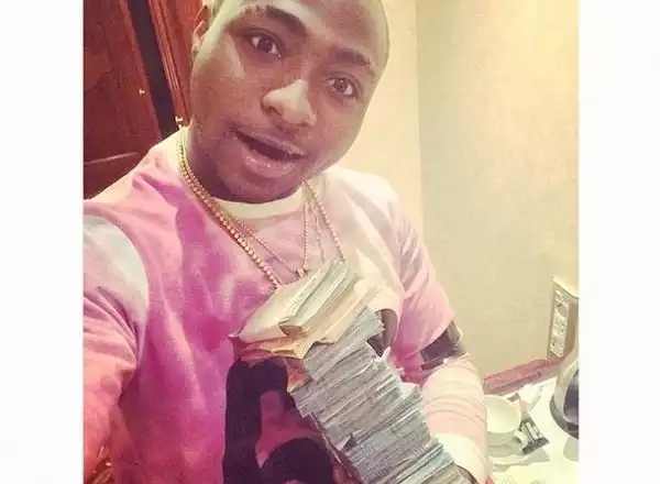 Shine Your Teeth: Davido Gets Endorsed By ‘Close Up’
