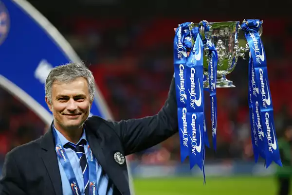 Sir Alex Ferguson Predicts More Success For Mourinho And Chelsea