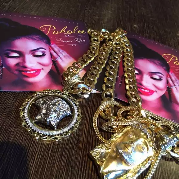 Tonto Dikeh Shares Photos Of Her Man’s Collection Of Gold Chains On IG
