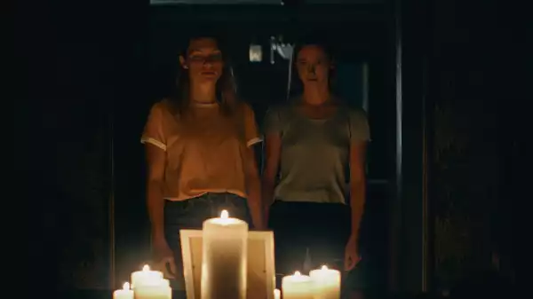 Dark Windows Trailer Previews A Nightmare Getaway
