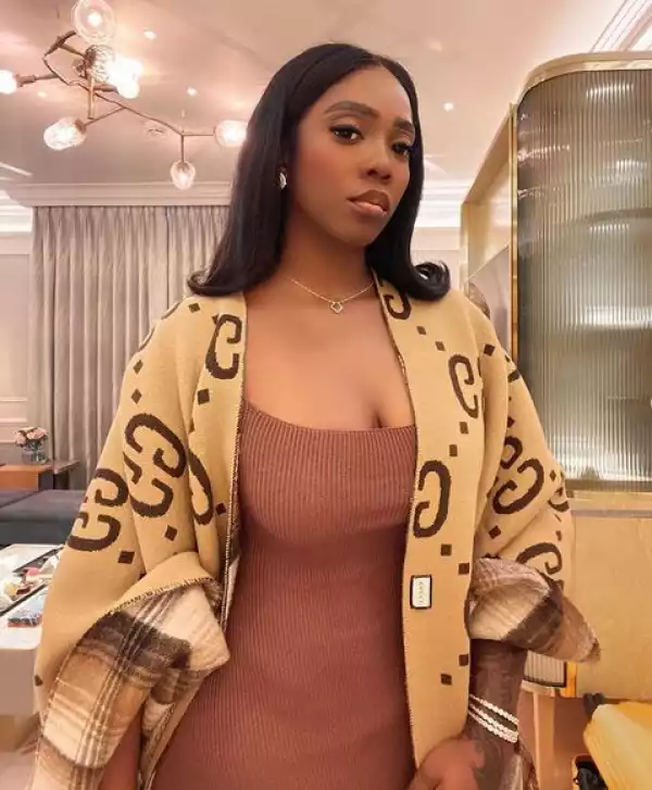 I Don’t Need Filter -Tiwa Savage Brags About Her Skin