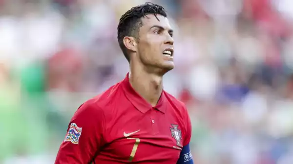 Cristiano Ronaldo travelling to Manchester for talks on future