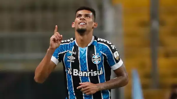 San Jose Earthquakes sign Brazilian defender Rodrigues on loan from Gremio