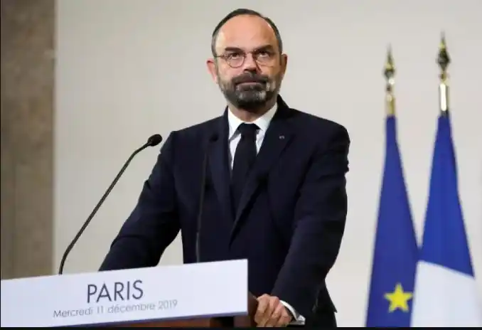 French prime minister Edouard Philippe and his government resign
