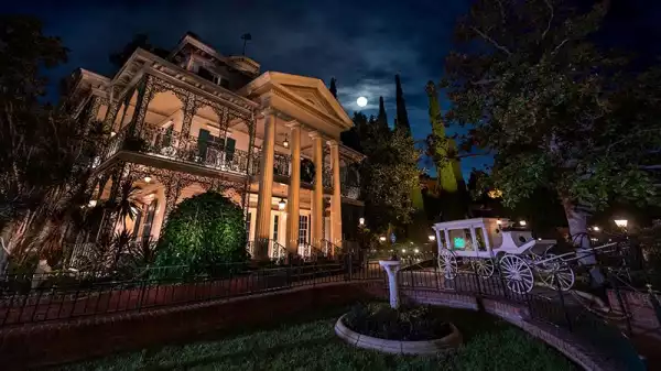 Disney Sets Release Date for Haunted Mansion