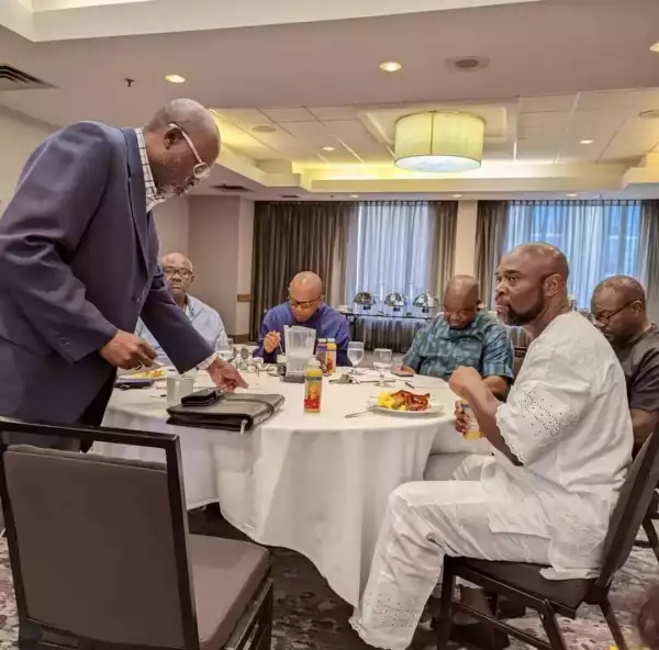 Peter Obi Had Breakfast In Toronto, Canada With OBIdient Family (Photos)