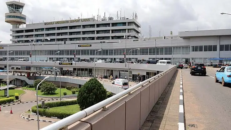 FG concessions Abuja, Kano airports