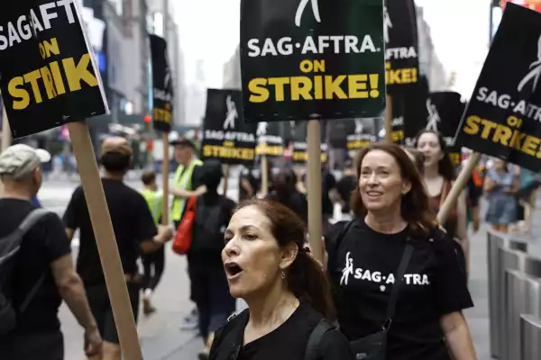 Actors Strike: SAG Encourages Stars to Promote Movies With Interim Agreements