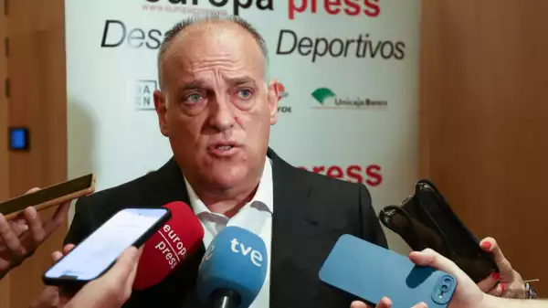 Javier Tebas: Barcelona cannot force Frenkie de Jong to take wage cut