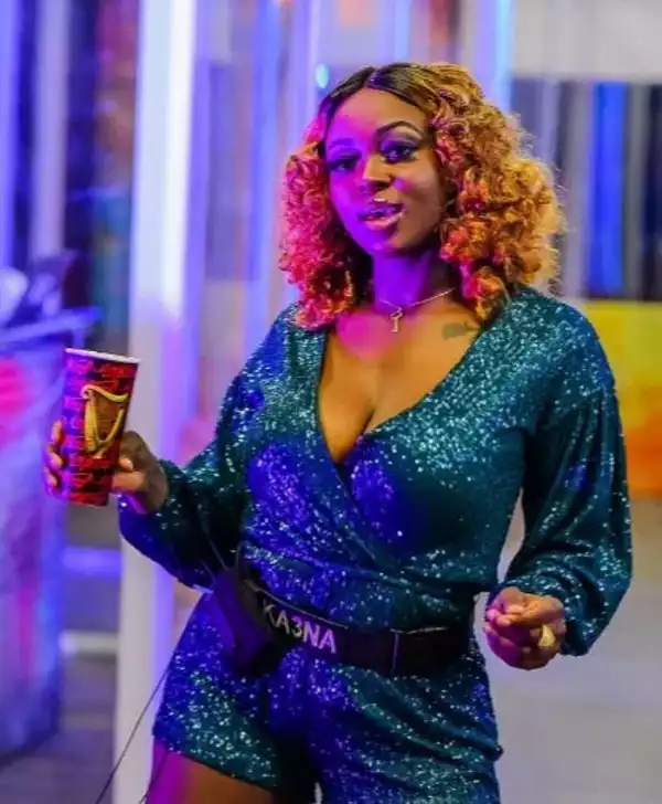 #BBNaija: Ka3na Tells Fans To Calm Down; Says Her Affair With Ozo Is Not Deep