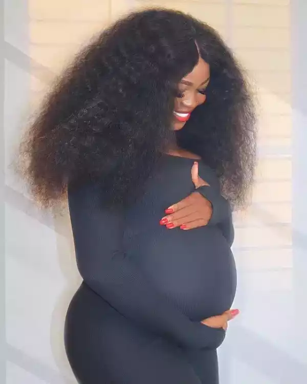 Nigerians Slam Ka3na For Faking Pregnancy And Childbirth