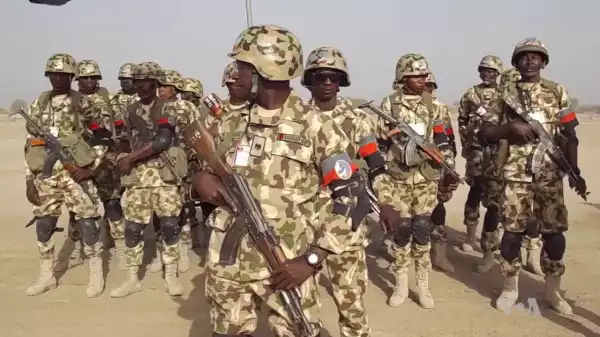 Nigerian Soldiers Kill 105 Boko Haram Members