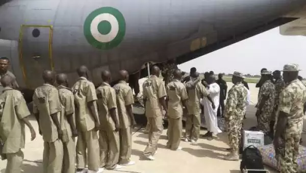 Nigerian Army Pardons New Batch Of Over 200 Boko Haram Fighters, Families