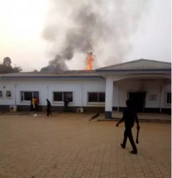 Fire razes radio station in Osun, one injured
