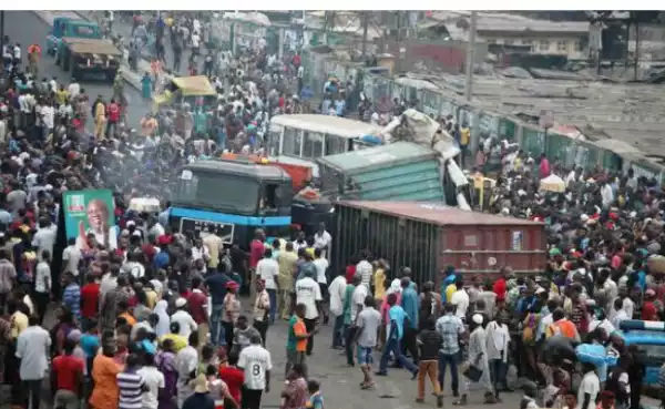 Stay Safe: These Are Places You Should Avoid In Lagos