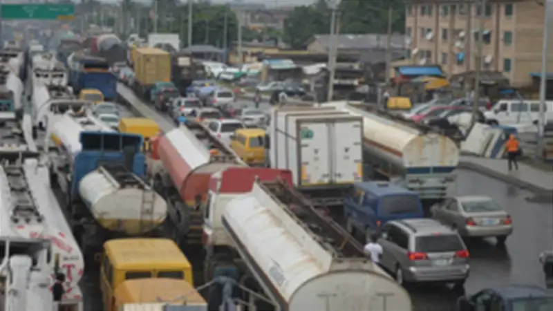 Lagos-Ibadan Expressway reconstruction:  Commuters, motorists agonise over gridlock