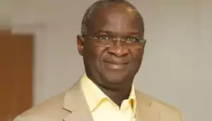 What Roles Does President Have Regarding Water Supply Or Paying Rent – Fashola Queries Nigerians