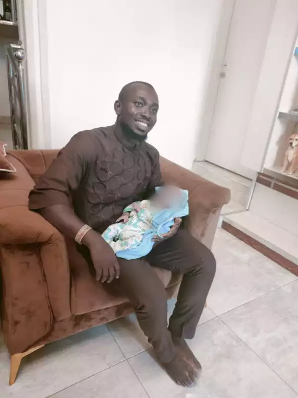 Kidnappers are still holding my friend after payment of ransom - Nigerian man cries out