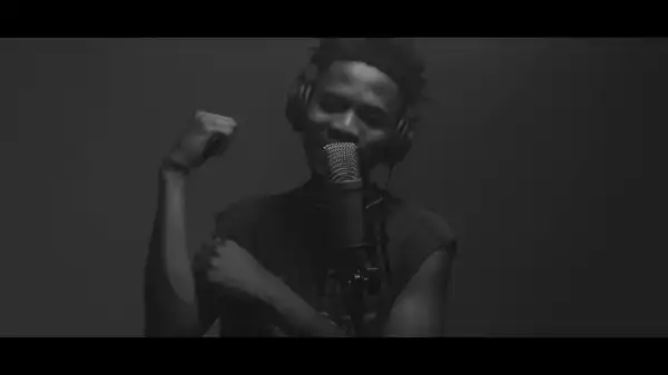 Kwesi Arthur – Live From The 233 (Video)