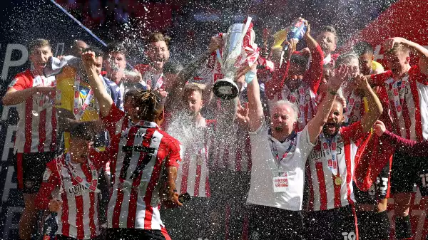 Brentford promoted to Premier League after Championship play-off triumph over Swansea