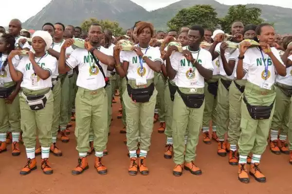 Guys, Don’t Ever Date A Lady Going For NYSC (See Why)