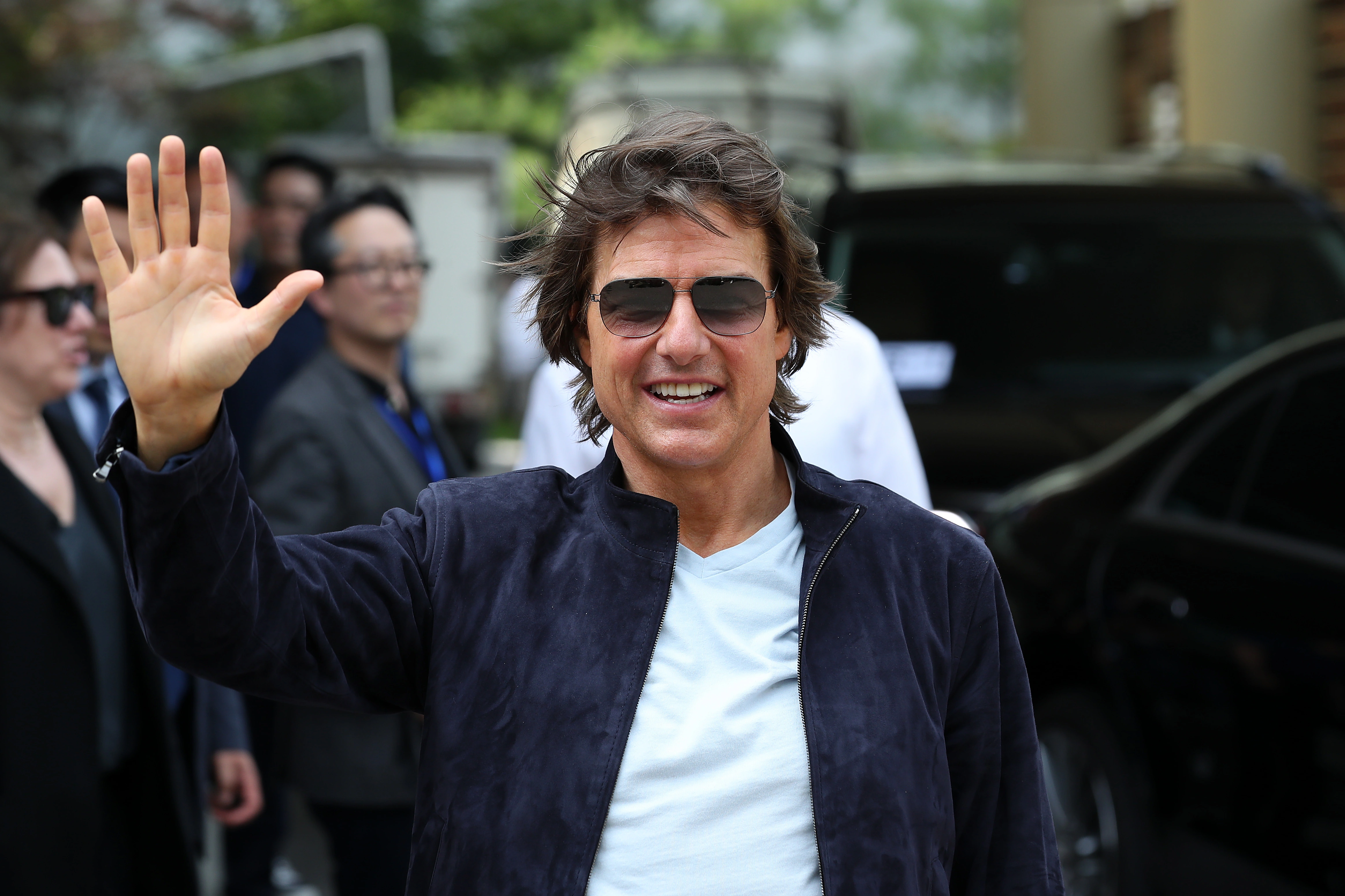 Tom Cruise Congratulates Harrison Ford on Indiana Jones, Praises Oppenheimer and Barbie