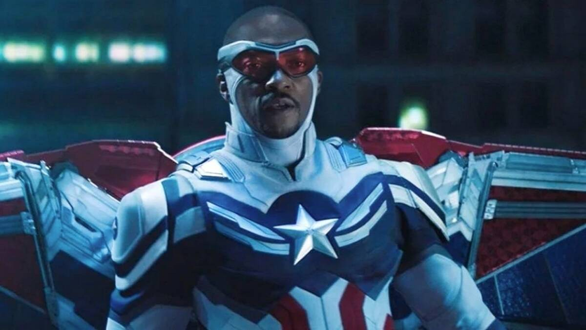 New Captain America MCU Suit Revealed in New World Order Set Photo