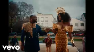 Davido - NA MONEY ft. The Cavemen., Angélique Kidjo (Video)