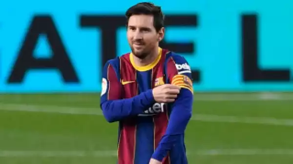 Barcelona continue to sell Lionel Messi shirts