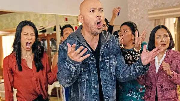 Easter Sunday Deleted Scene Shows Jo Koy Clash With a Gate
