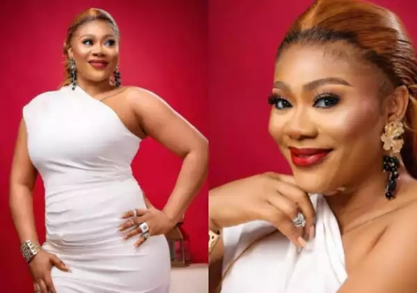 BBNaija’s Angel Smith’s Mother, Titilayo Gushes Over Her Youthful Body As She Clocks 40
