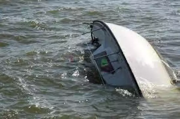 Oh No! 16 People Go Missing As Boat Capsizes In Lagos