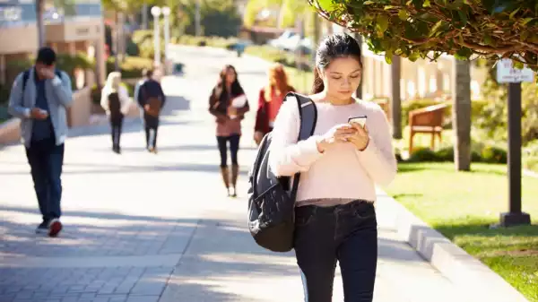 13 Essential Apps Every College Student Needs
