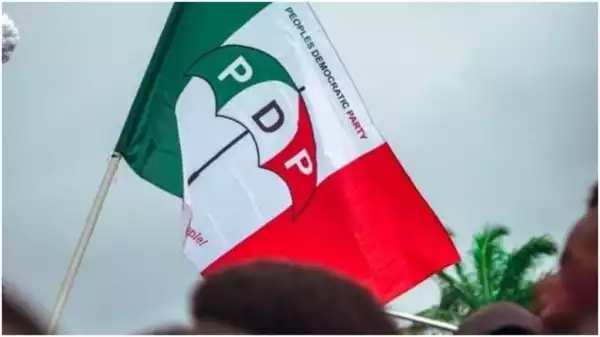 Accord Party chieftain, Peller joins PDP in Oyo