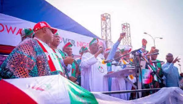 I Stand With APC’ — Atiku Condemns ‘explosion’ At Rally In Rivers