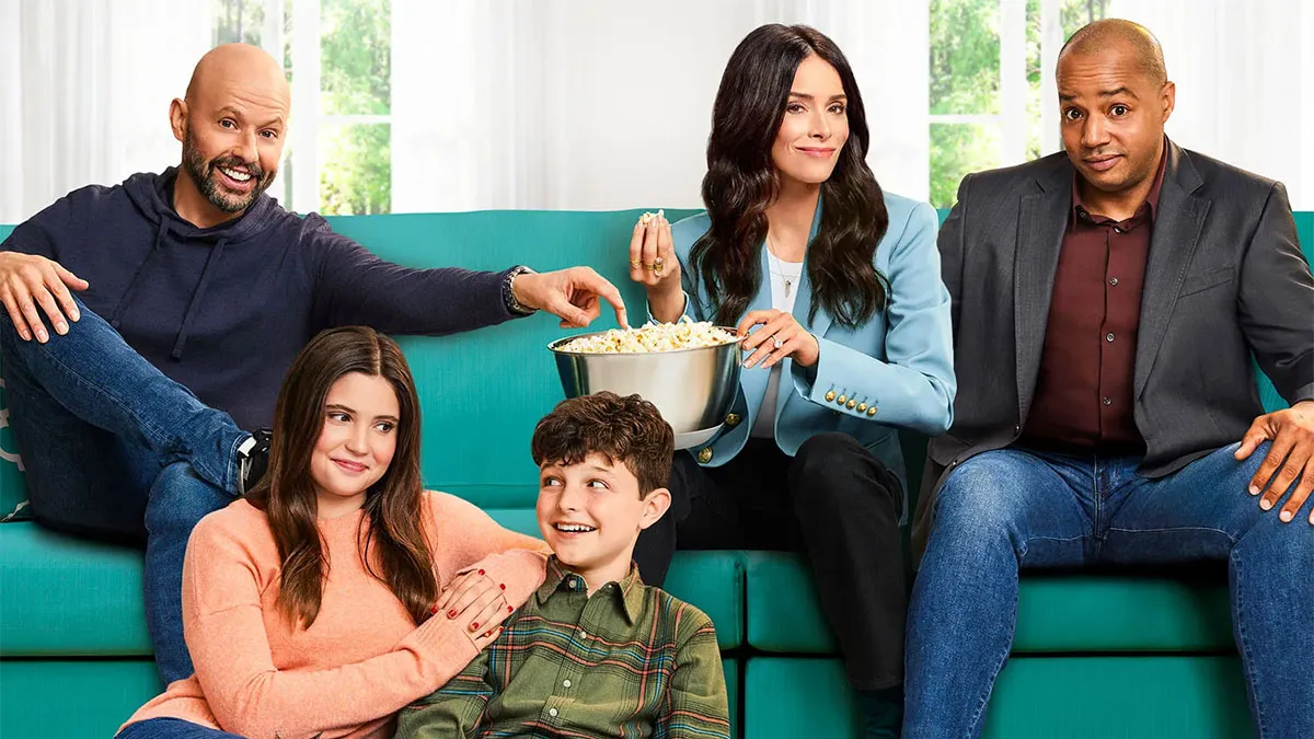 Extended Family Trailer Reveals Release Date for NBC Comedy Starring Jon Cryer, Donald Faison, & Abigail Spencer