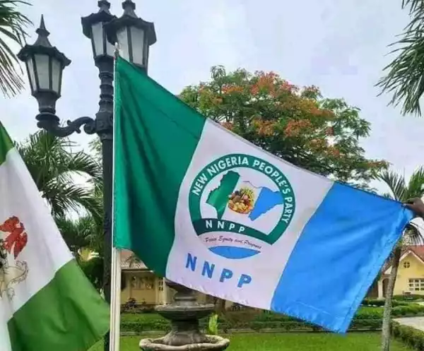 Two NNPP Candidates For National Assembly Defect To APC In Zamfara