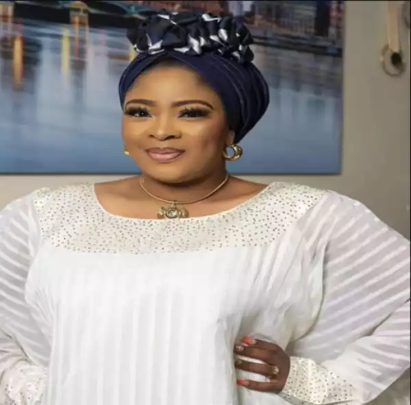 Nigerian Actress Bidemi Kosoko Cries Out As Maid Robs Her 5 Days Into Her Employment