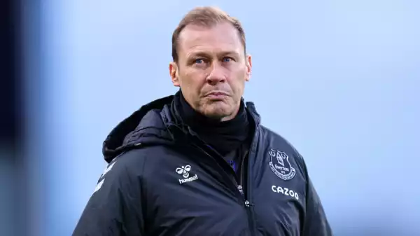 Duncan Ferguson leaves Everton to pursue management career