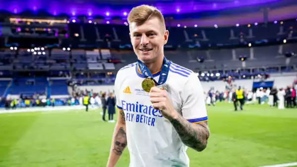 Toni Kroos continues to delay decision on new Real Madrid contract